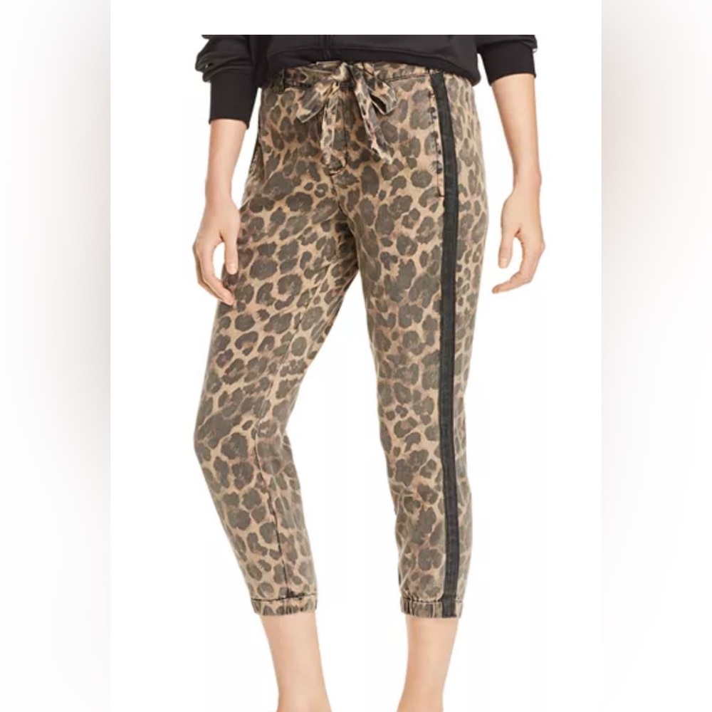 Pam & Gela Womens Belted Leopard Print Cropped Slim Leg Twill Pants Brown Medium